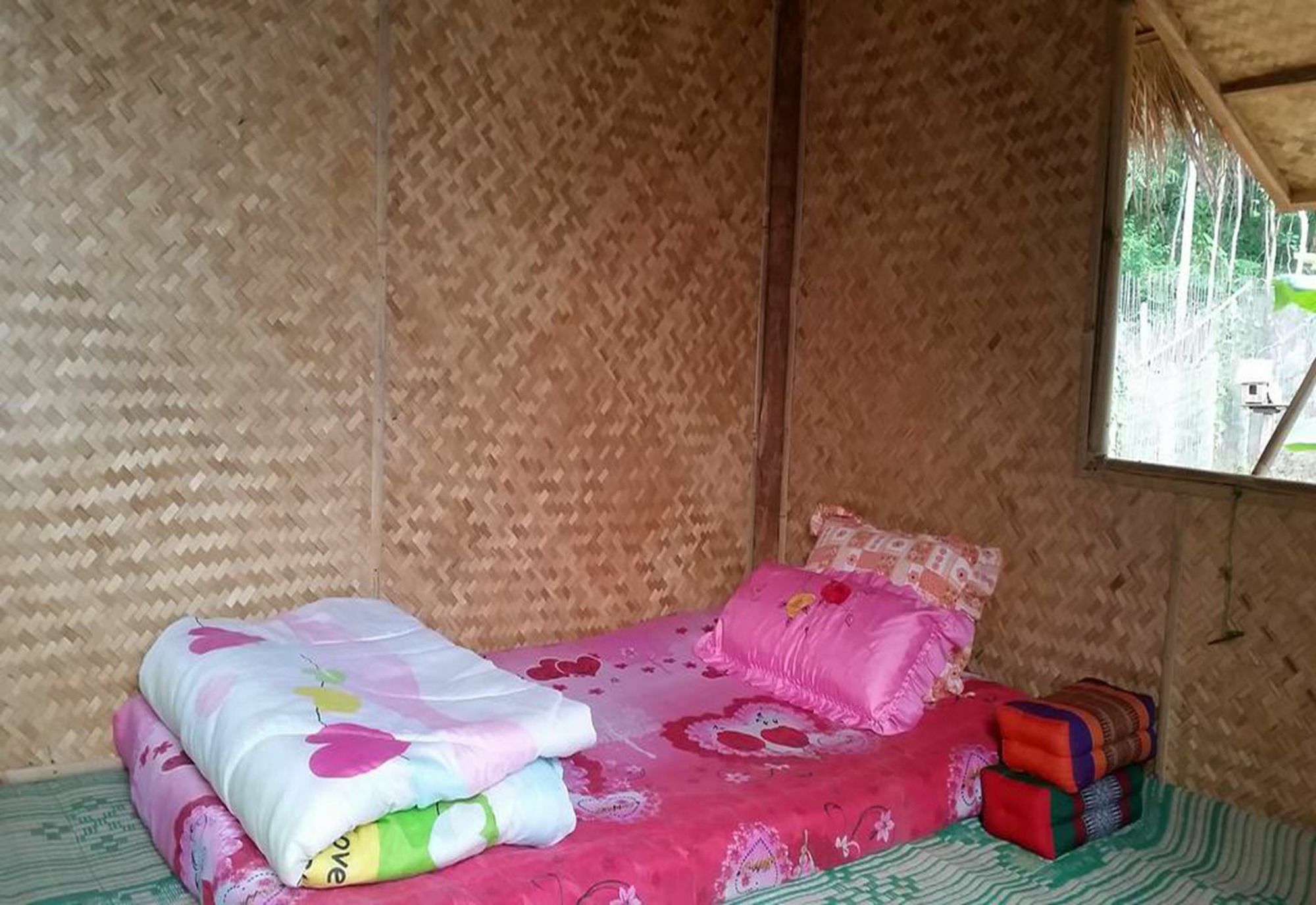 Baan Aingdoi Homestay, チェンダオ エクステリア 写真