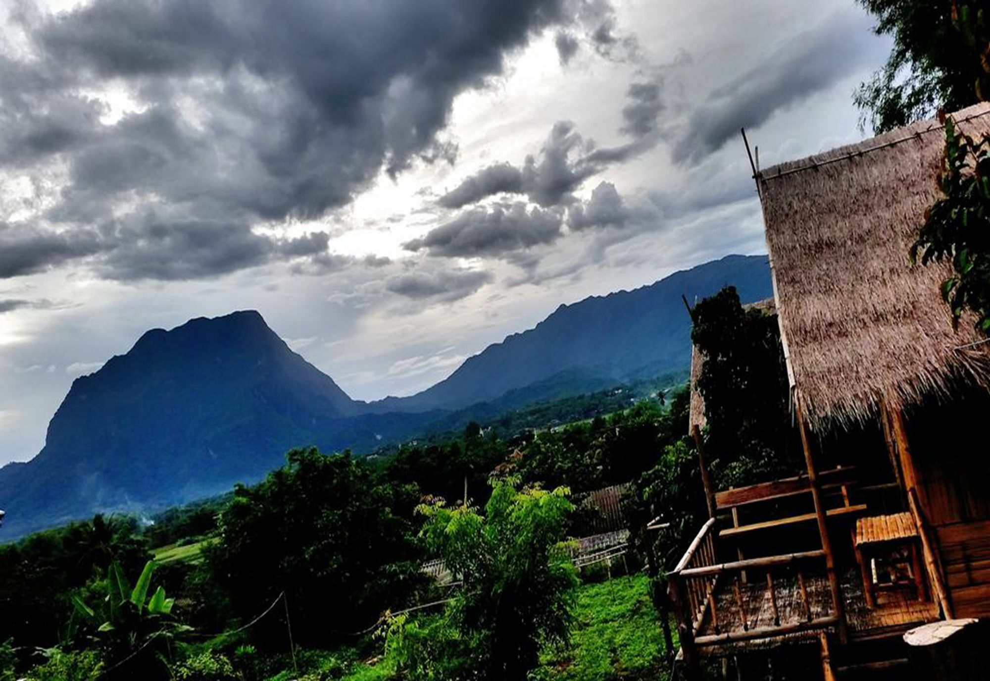 Baan Aingdoi Homestay, チェンダオ エクステリア 写真
