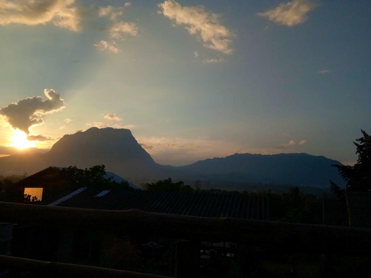 Baan Aingdoi Homestay, チェンダオ エクステリア 写真