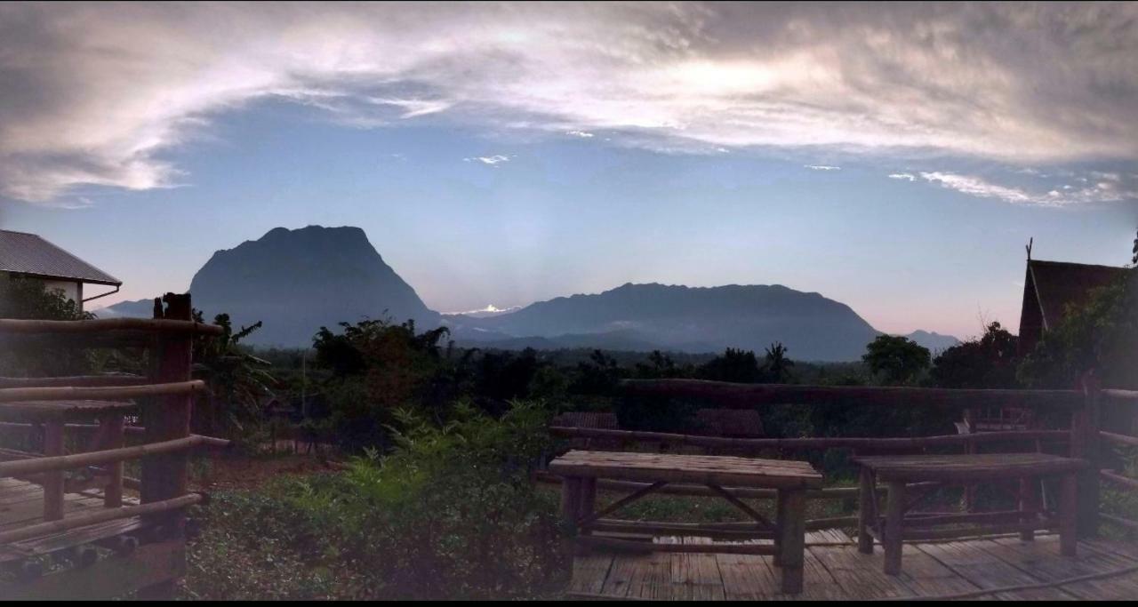 Baan Aingdoi Homestay, チェンダオ エクステリア 写真